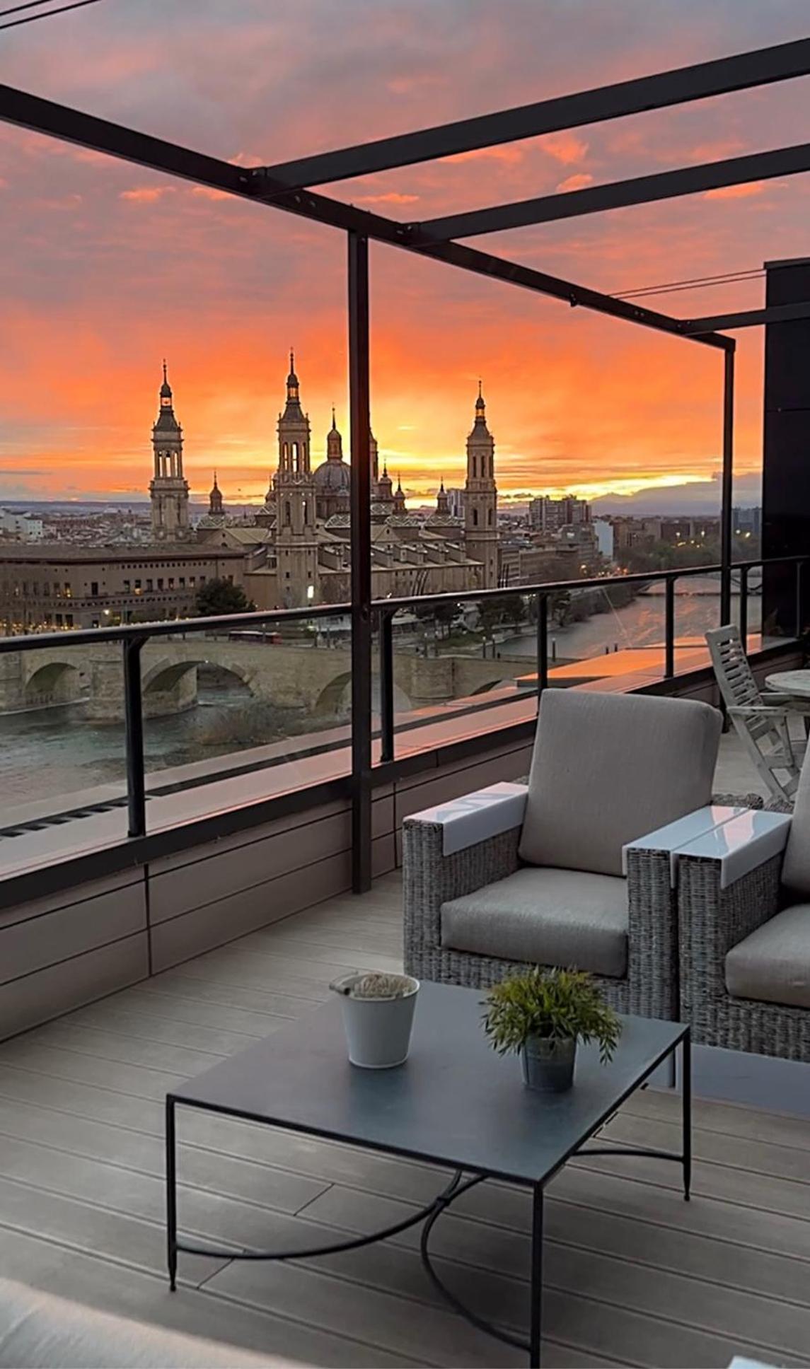 Atico Mejores Vistas Al Pilar Jacuzzi Y Garaje Сарагоса Екстер'єр фото